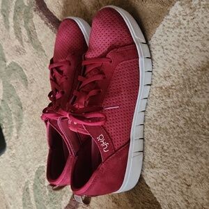 Ryka red suede tennis shoes